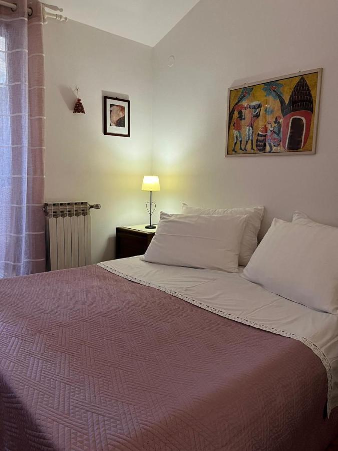Apartman Gorana With Swimming Pool Jelsa  Esterno foto